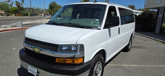 2020 Chevrolet Express 2500 Passenger
