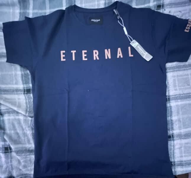 Essentials Shirt. 2 XL