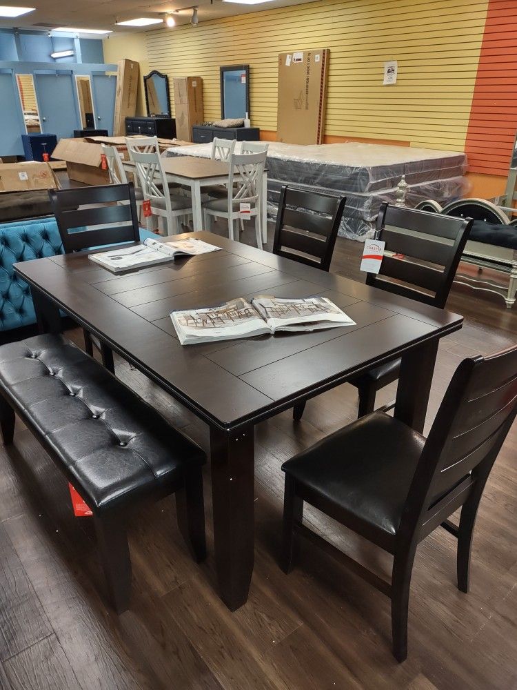 New Dining Set With Table Bench And Four Chairs