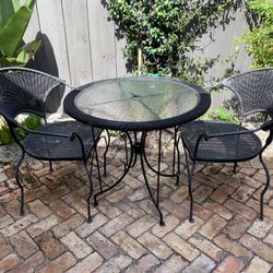 Vintage Rattan Outdoor Dining Set