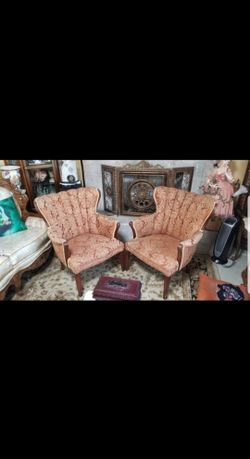 Accent chairs