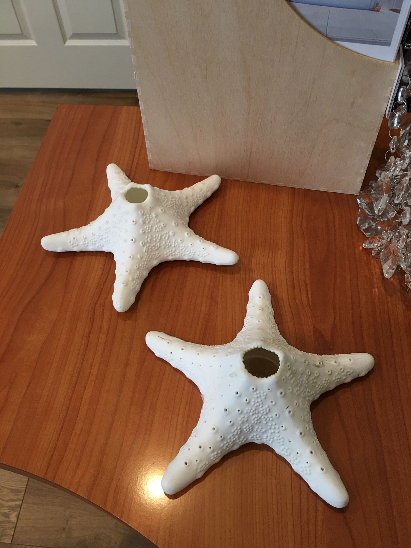 WHITE STARFISH CANDLE HOLDERS