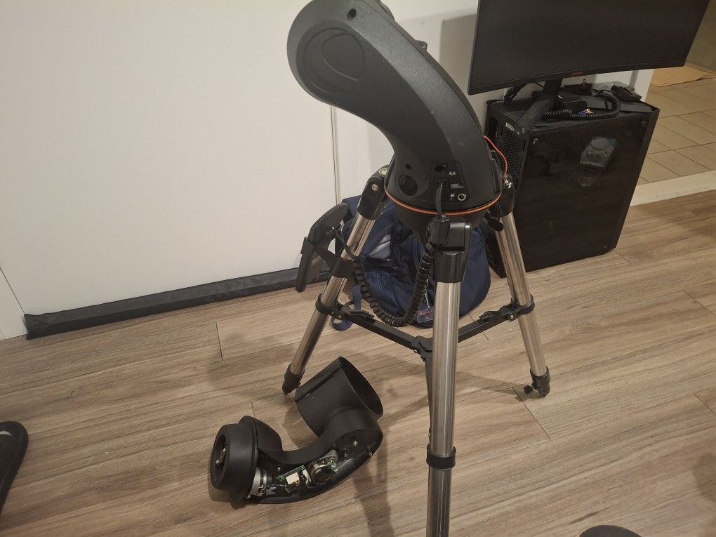 Celestron Nexstar SLT Mount BROKEN FOR PARTS Only (TRIPOD WORKS)