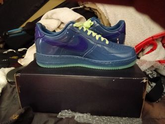 Nike Air Force 1