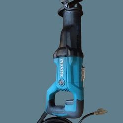 Makita Reciprocating Saw Model  JR 3051T