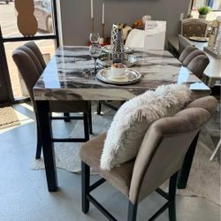 🇺🇸 ✨️ Dining Table Chair Sets! Furniture Sectionals, Queen Bedrooms Avail 