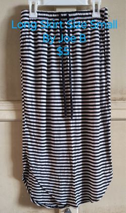 Long Skirt Size Small By Joe B