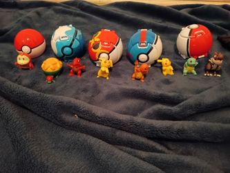 Pokemon toys 40$