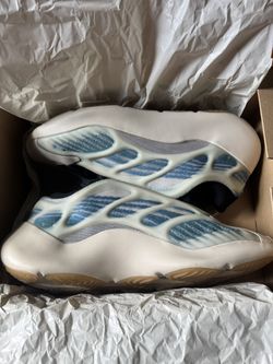 Yeezy 700 V2 Kyanite