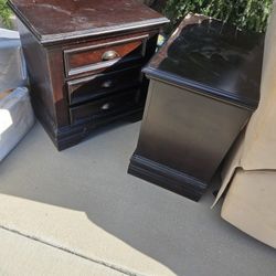 Bedroom End Tables Free