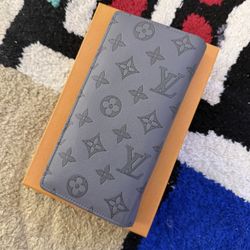Louis Vuitton Long Wallet Brazza Monogram Shadow $800 