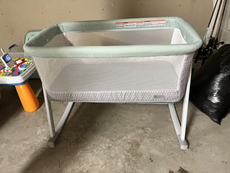 Rocking bassinet and play yard