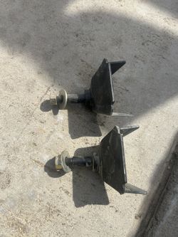 1995 Jeep Wrangler Rear Frame Shock Brackets