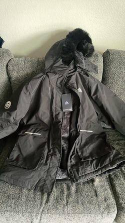 Black Winter jacket with Faux Fur Hood