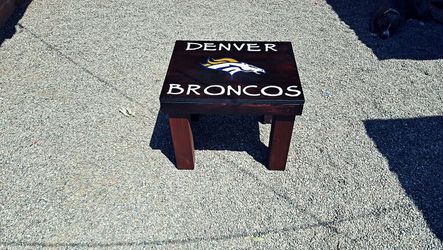 Denver Broncos table