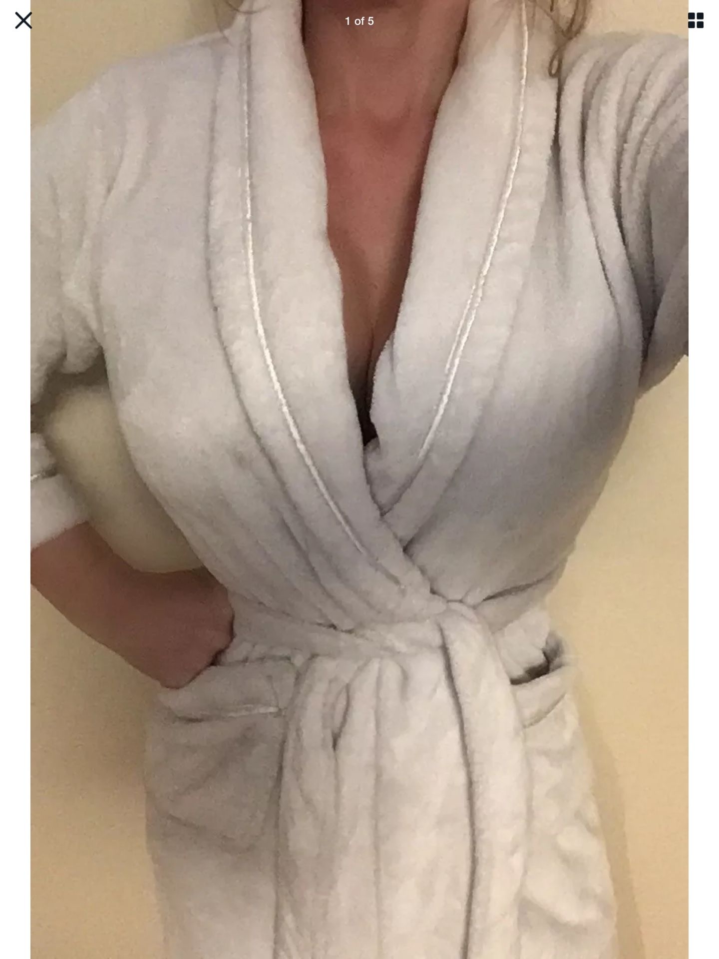 Gray Robe Plush Wrap Style Sleepwear Full Length Women's Size M Carole Hochman
