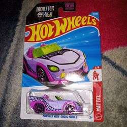 Monster high ghoul mobile hot Wheels new toy car