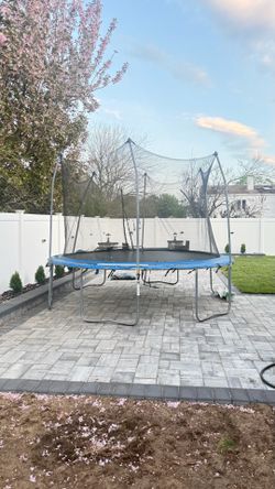Trampoline
