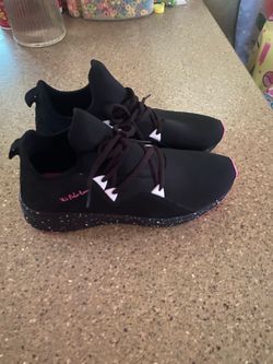 Women’s shoes