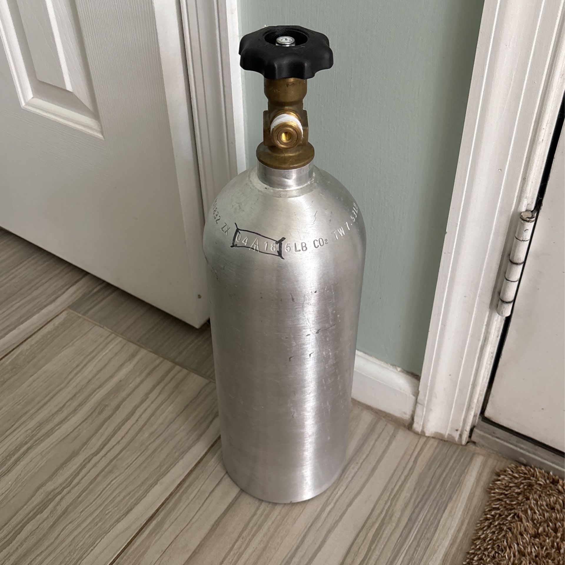 5lb Co2 Tank