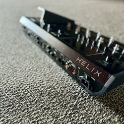 Line 6 Helix Floor