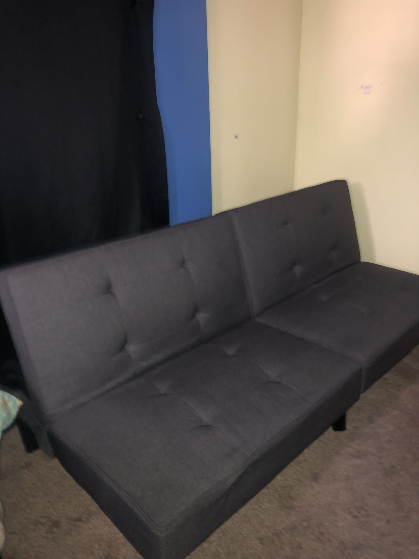 Futon Couch/Bec