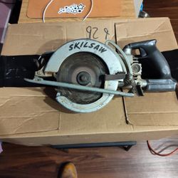 Vintage Skil Saw 77-7 -1/4" Super Heavy Duty Ball Bearing 