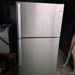 Whirlpool Refrigerator 