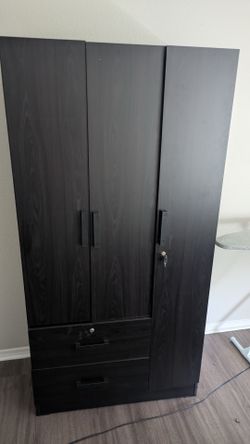 Armoire