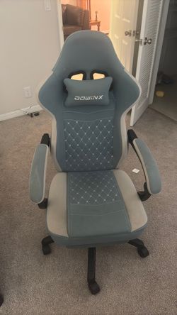 Gaming chair