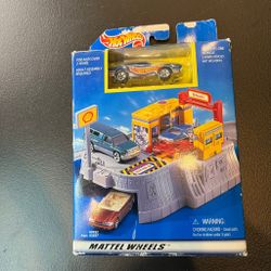 Vintage Hot Wheels Shell Gas Station 