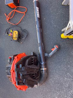 Backpack blower gas