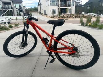 Cannondale Mountain Bike