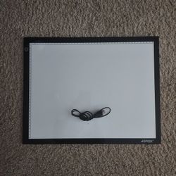 Lighting tracing pad with free 8.5x11 vellum tracing paper