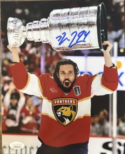 Ryan Lomberg Signed Florida Panthers 8x10 Photo Raising Stanley Cup JSA COA