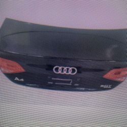 2009 -  2013 Audi A4  Complete Trunk lid 