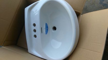 Gerber vanity sink pedestal or hang on wall