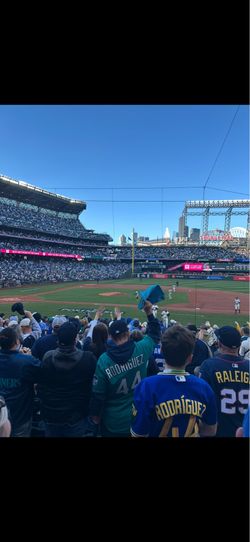 Cubs @ Mariners Tickets (Sat Aug 22)