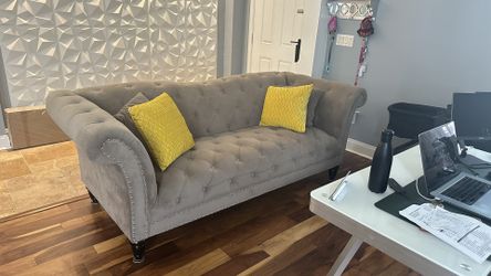 Luxury Modern Couch 4 Seats