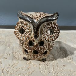 Glazed ceramic owl tealight candle holder