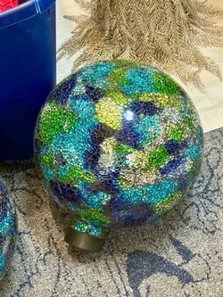 Beautiful Ocean Colors Garden Gazing Ball 10”