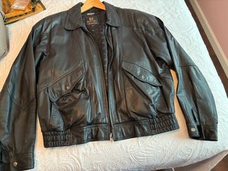 Leather jacket with removable zip in liner