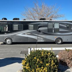 Fleetwood 40 Foot discovery Motorhome