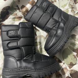 Snow Boots Men Sz 7