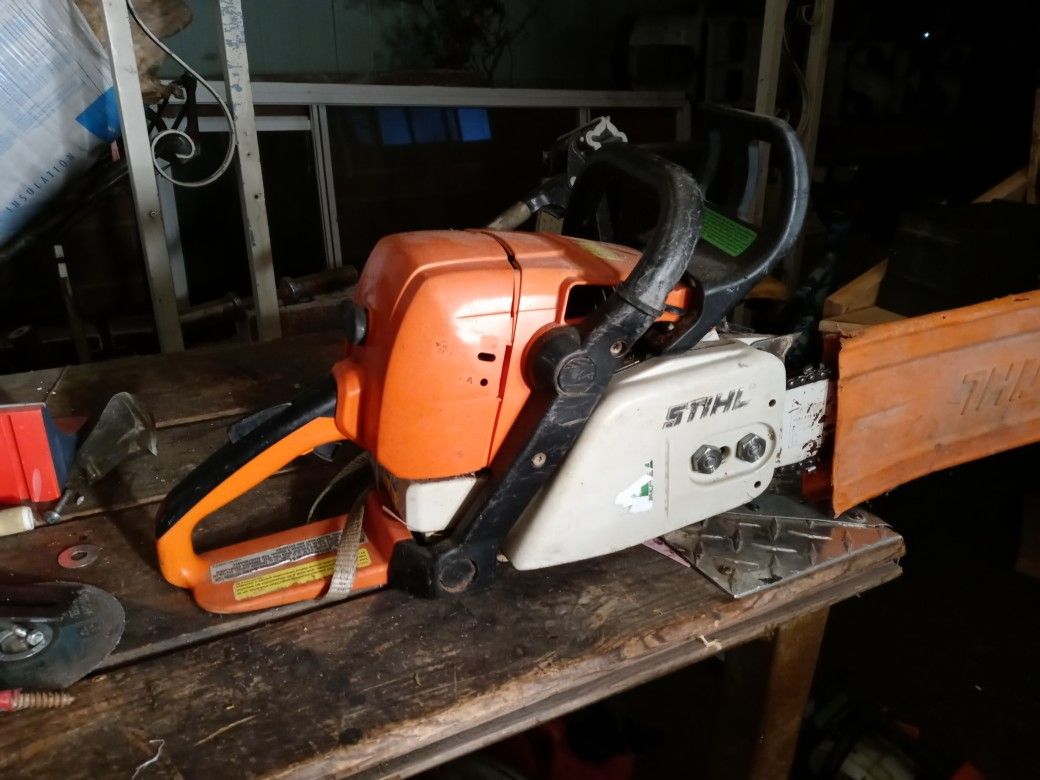 Stihl MS 290 Farmhouse Chainsaw