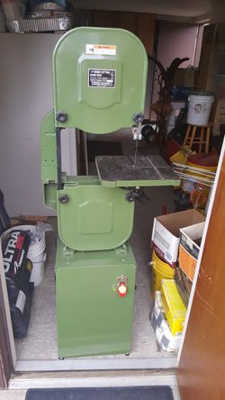 CENTRAL MACHINERY 14" BAND SAW