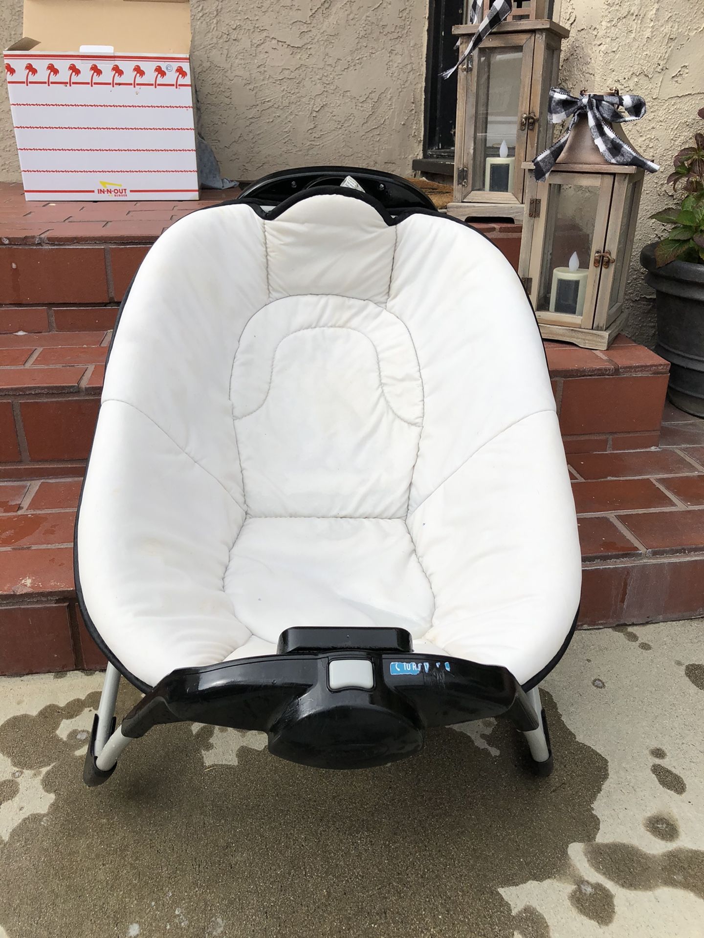 Baby seat