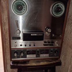 Vintage TEAC Reel To Reel Tape Recorder Player