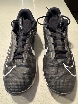 Nike Football Cleats - Men's Size 11