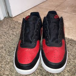 Black N Red Nike Court Visions Low Cut 